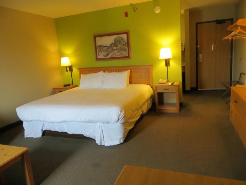 Super 8 Davenport Hotel ภายนอก รูปภาพ