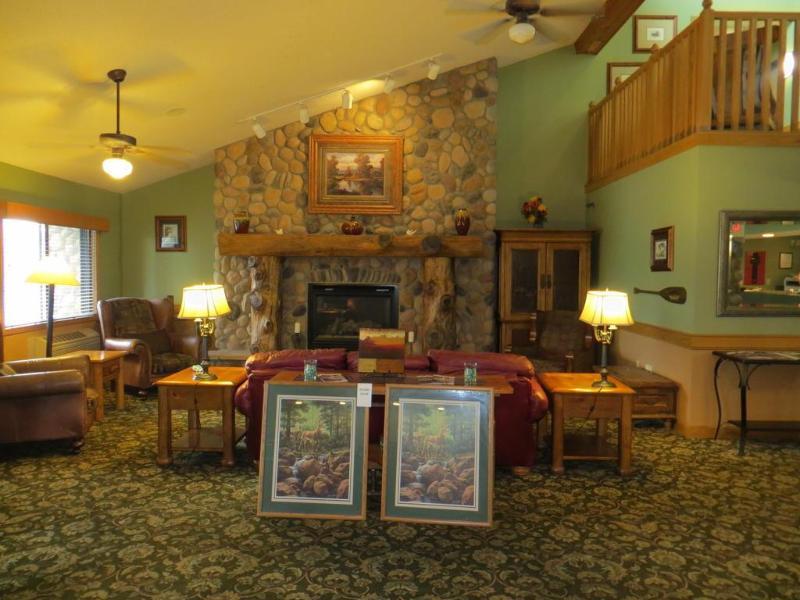 Super 8 Davenport Hotel ภายนอก รูปภาพ